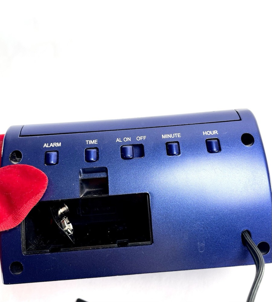 Alarm Clock Mainstay Blue Model E099 Tested