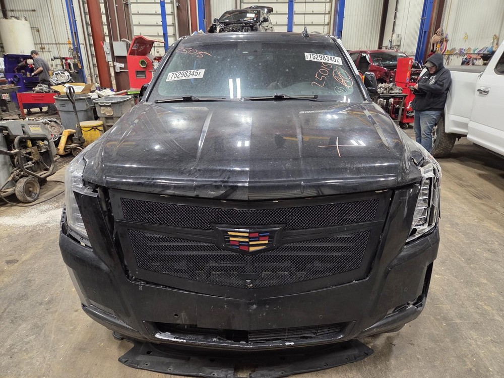 Used Blind Spot Detection System Warning Control Module fits: 2016 Cadillac Esca