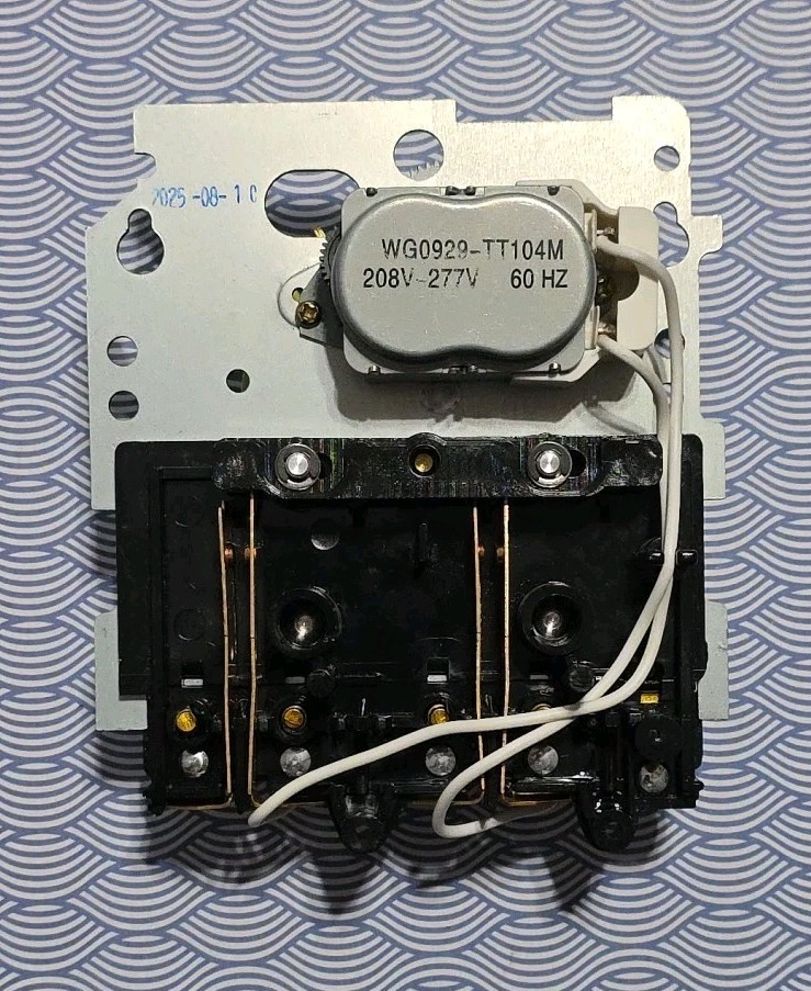 Intermatic T103M 24 Hour Dial Timer Mechanism Only NO BOX