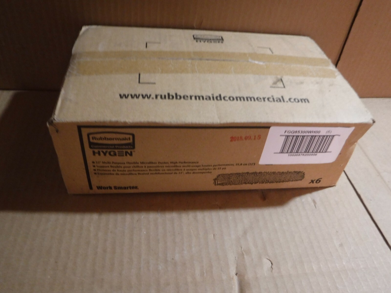 NEW CASE OF 6 RUBBERMAID FGQ85300WH00 REPLACEMENT SLEEVE MICROFIBER