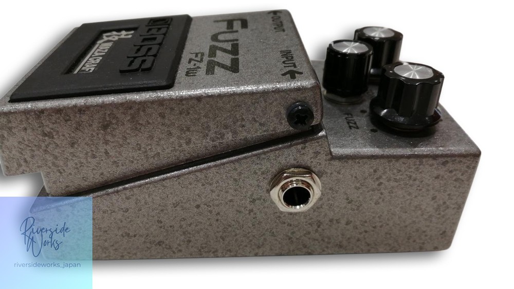 BOSS Fuzz FZ-1W