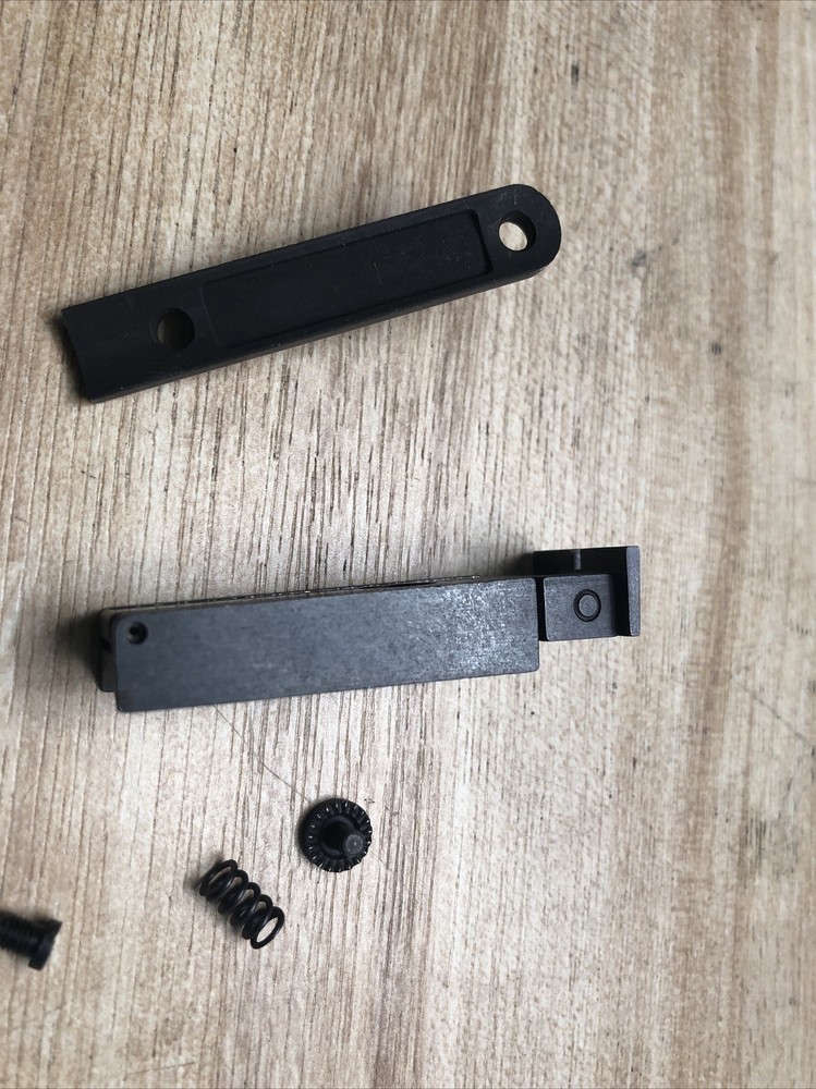 Thompson Center - CVA type REAR SIGHT w/elevation Screw and front