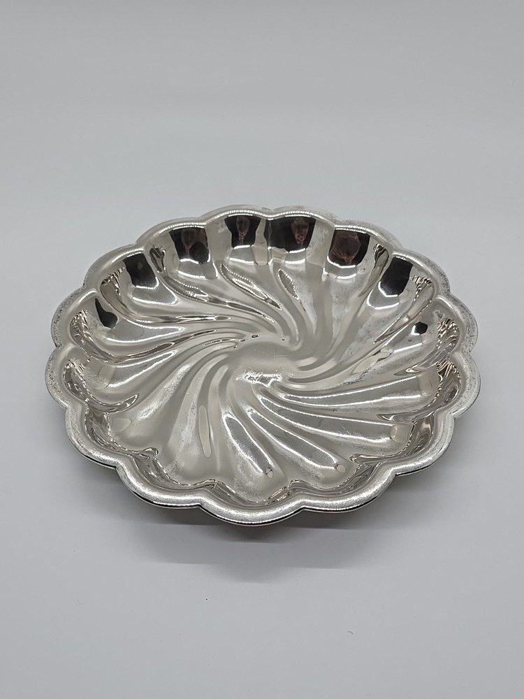 Mid-Century Modern Style Silverplate Swirl Tray - Scalloped Edge Catch-all (A4)