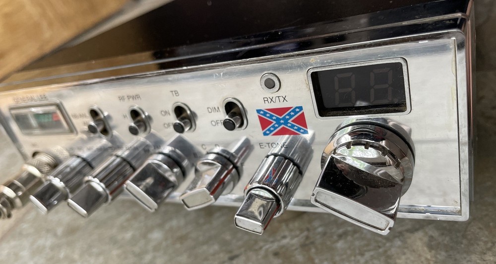 General Lee Cb Radio w/ Microphone Bb8
