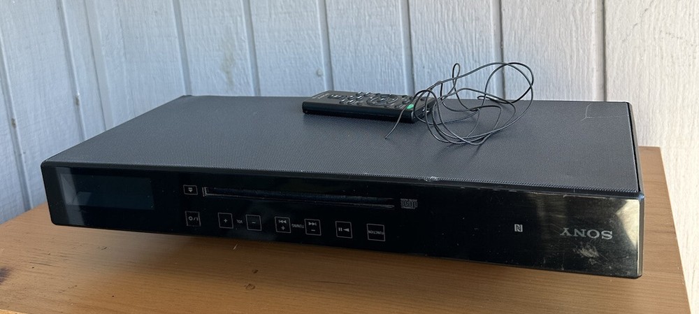 Sony CMT-X5CD CD Player/Bluetooth Wireless Personal Audio System CD NOT WORKING