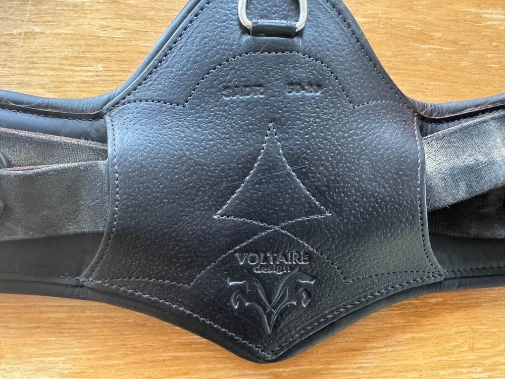 Voltaire Short Anatomic Girth - Black - 50 CM / 20" - Excellent