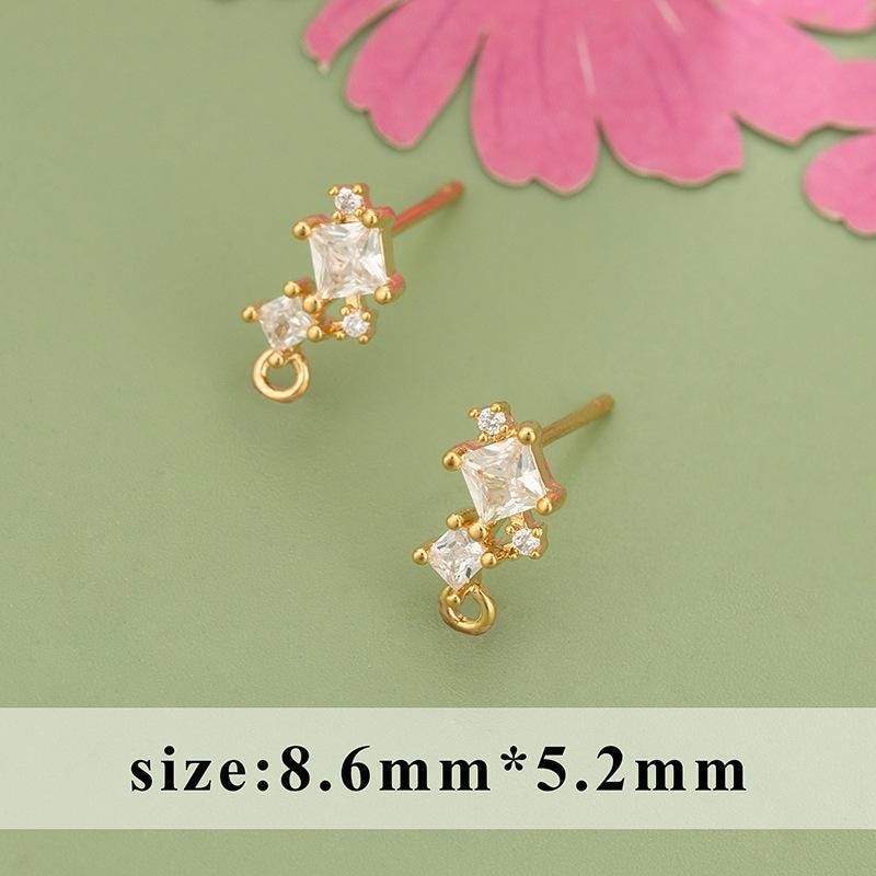 1Pair 18K Gold Plated CZ Diamond Shape Stud Earrings Component GCR507
