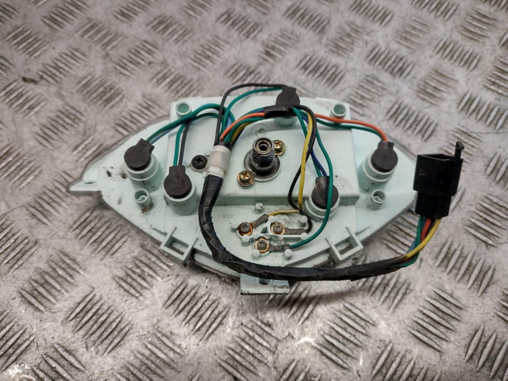 2005 HONDA SCV100 Speedo Clocks