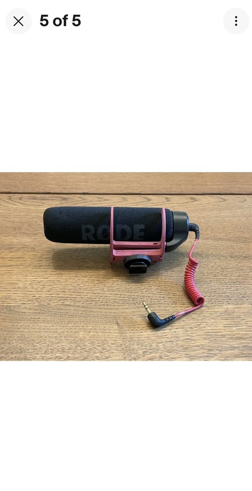 Rode Videomic Go Lightweight On-camera Microphone with Cable