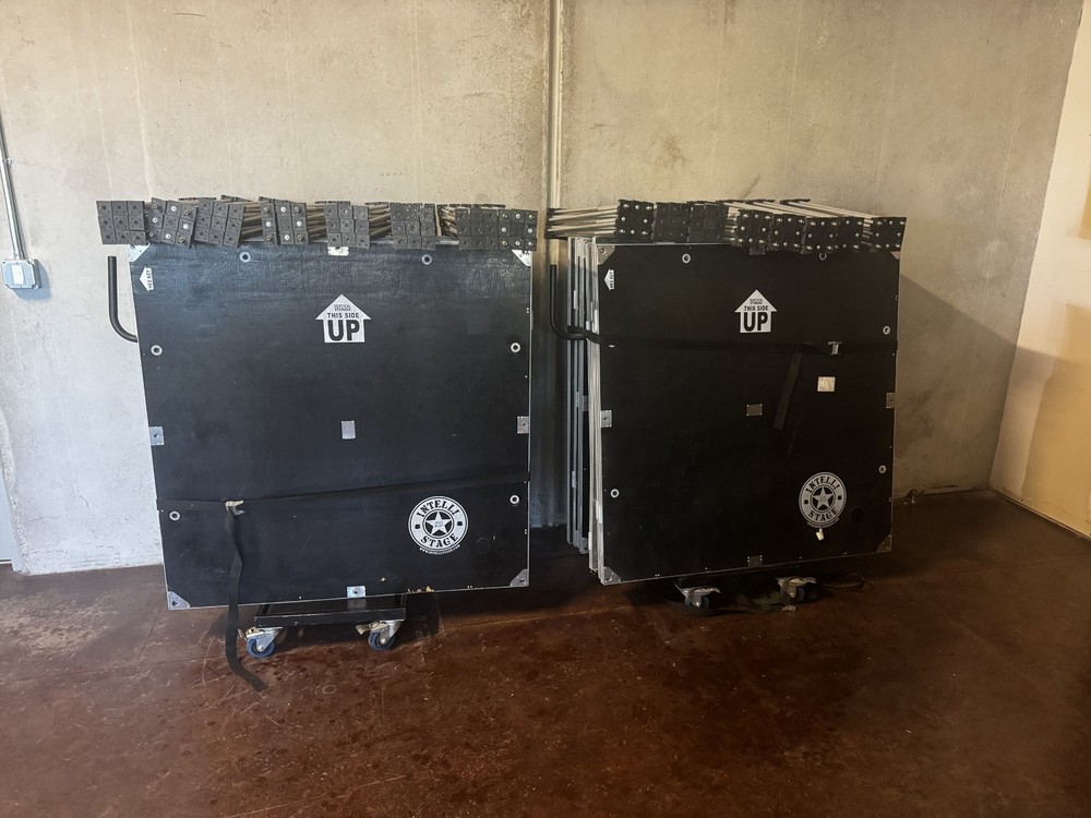 Intellistage 4'x4' Sections with 8" Risers