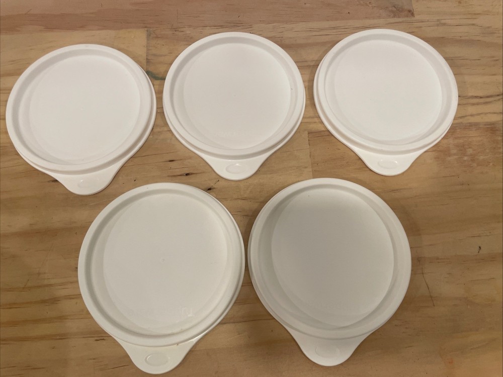Tupperware White Replacement Lid 8232A LID ONLY