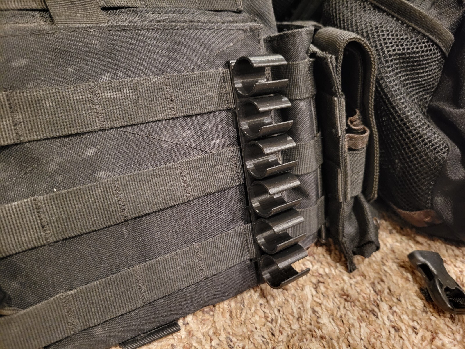 Tactical Molle 6 Round 12 Gauge Shotgun Shell Holder for Vest / Plate Carrier