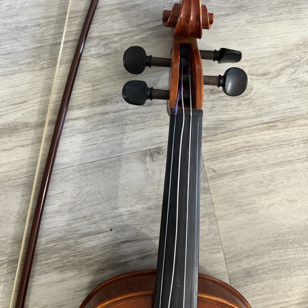 Jay Haide a l'ancienne Violin, 2005 With A Case