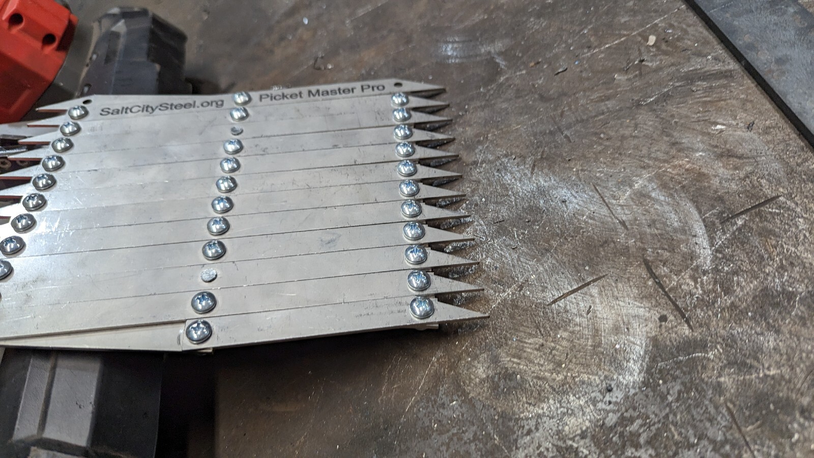 Picket Master Pro 12 point The Equal Spacing Layout Tool.