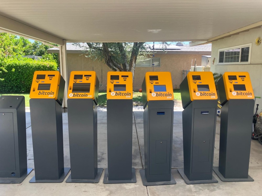 General Bytes atm machine/teller