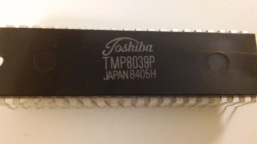 TOSHIBA Microcontroller - TMP8039P