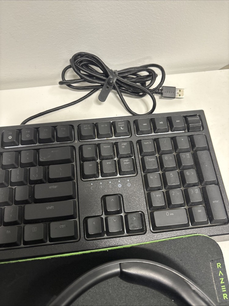 Razer Homerun Gaming Bundle Keyboard + Mouse + Pad + Headset - Used Tested
