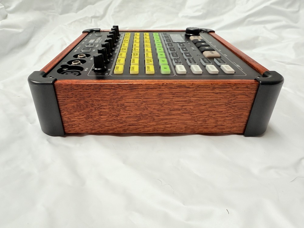 KORG KR-55 Pro Rhythm Machine Used, Fully Tested, Excellent Condition