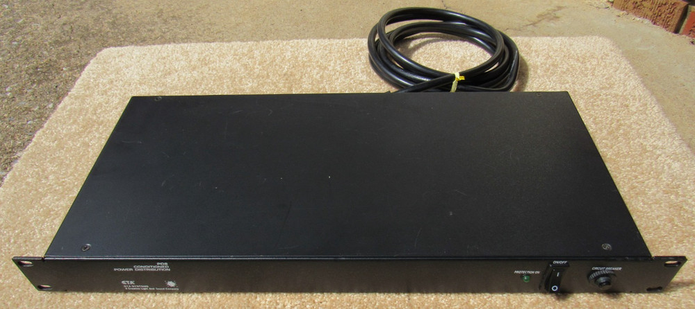 ETA Systems PD8 Conditioned Power Distribution Unit Rack Mount 8 Outlet Working
