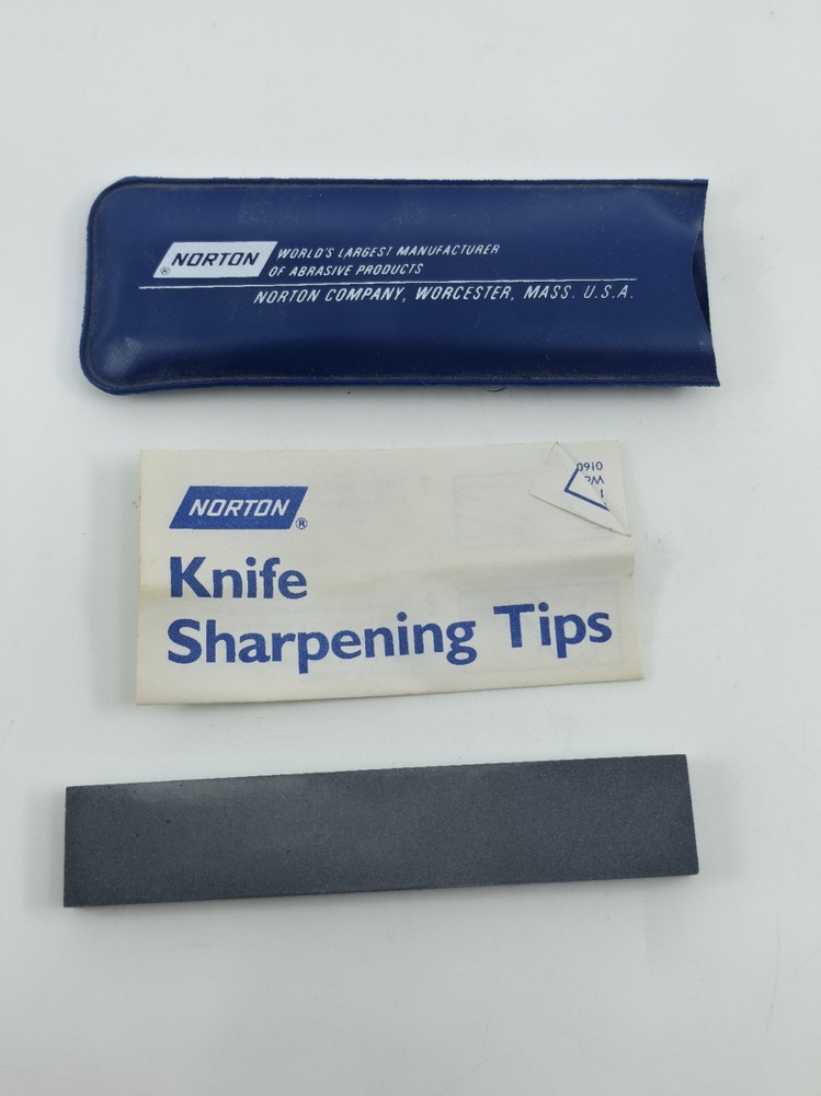 ​Vintage Norton Abrasives Pocket Sharpening Stone Knife Sharpener Case
