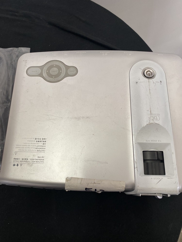 TAXAN DATA PROJECTOR KG-PV131XH30