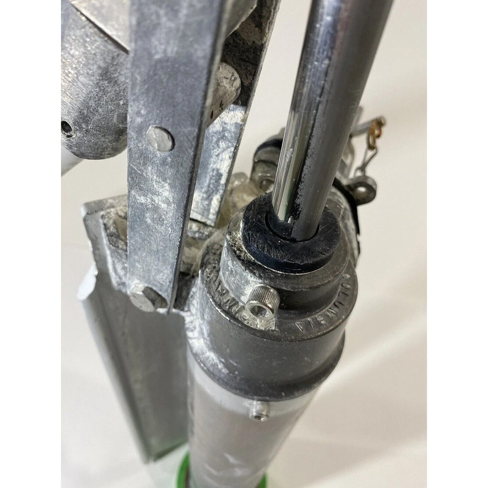 🔥 Used Columbia Drywall Loading Pump - Easy Clean for Fast-Set Compound 🔥