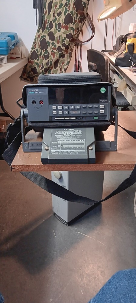 Fluke Hydra Data Bucket w/ 2645A Universal Input Module + SRAM Card