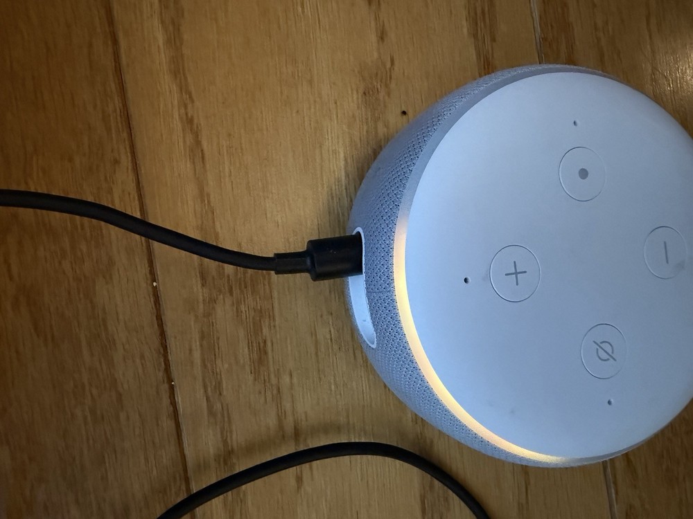 Amazon Echo Dot 3rd Gen Smart Speaker C78MP8 Used Tested Sandstone 2AXL