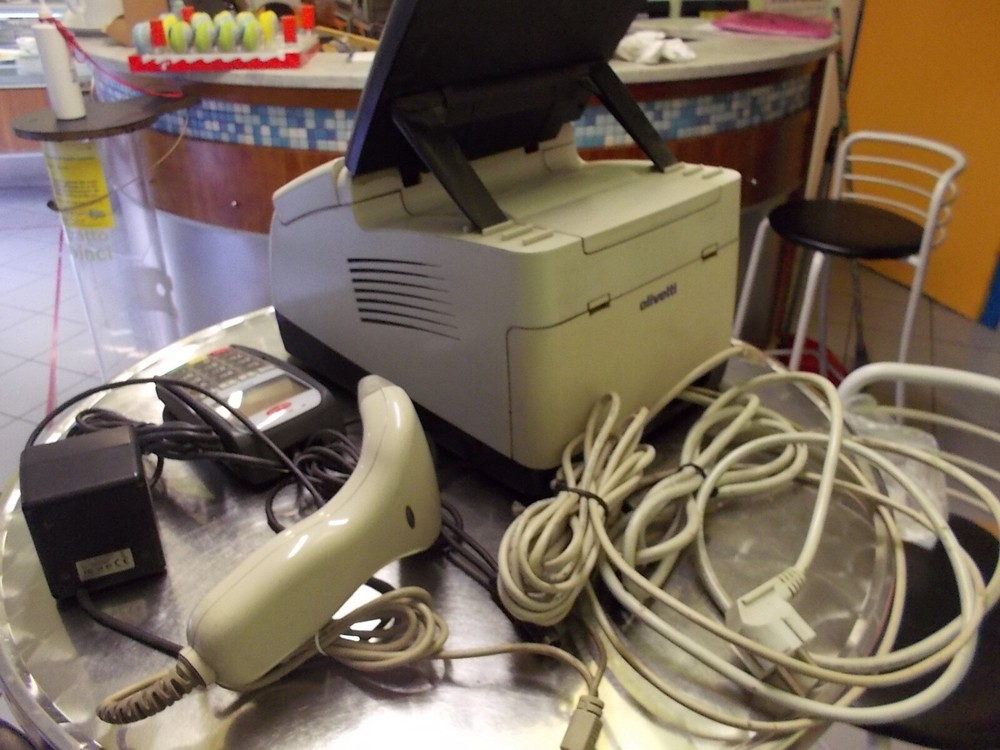 COMPUTER AYPEROS PER PAGAMENTO BOLLETTINI POSTALI O ALTRO.