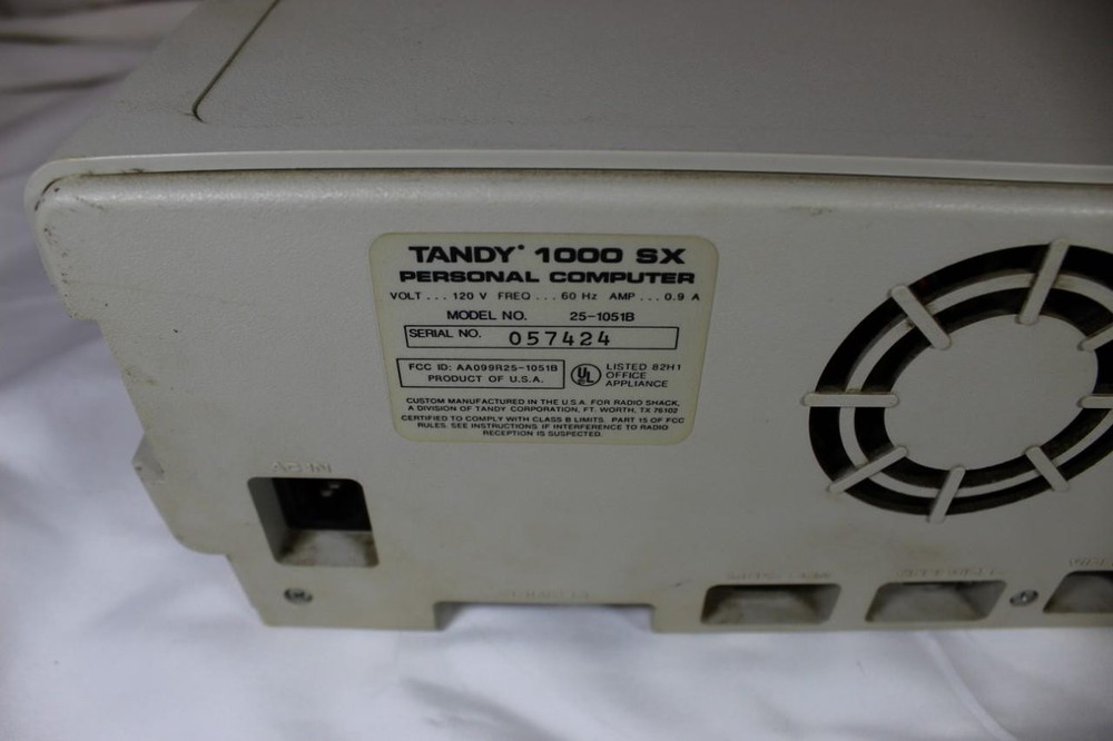 1987 Tandy 1000 SX Personal Computer Model No. 25-1051B - UNTESTED, AS-IS