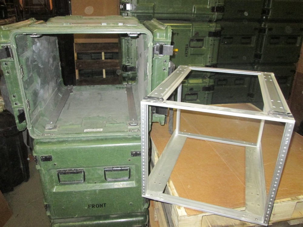 Rackmount 09U x24 Slide Out General Dynamics Composite Shock Mount Rack Case B