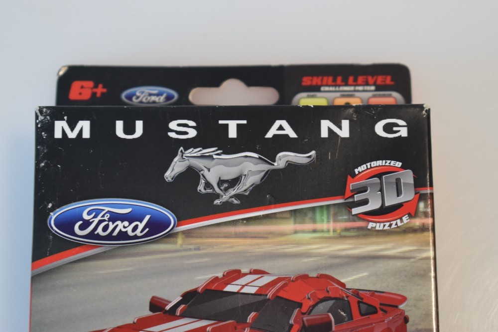 3-Dimensional Puzzle Red Ford Mustang GT With Pull-Back Motor New