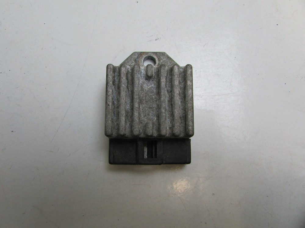 Yamaha YH50 WHY 50 Regulator Rectifier, 2002 J4