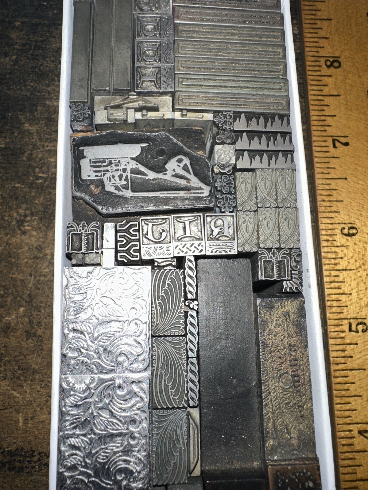 Printing Blocks “ Lead Ornamental Borders Dingbats” Nice Variety Beautiful! C7