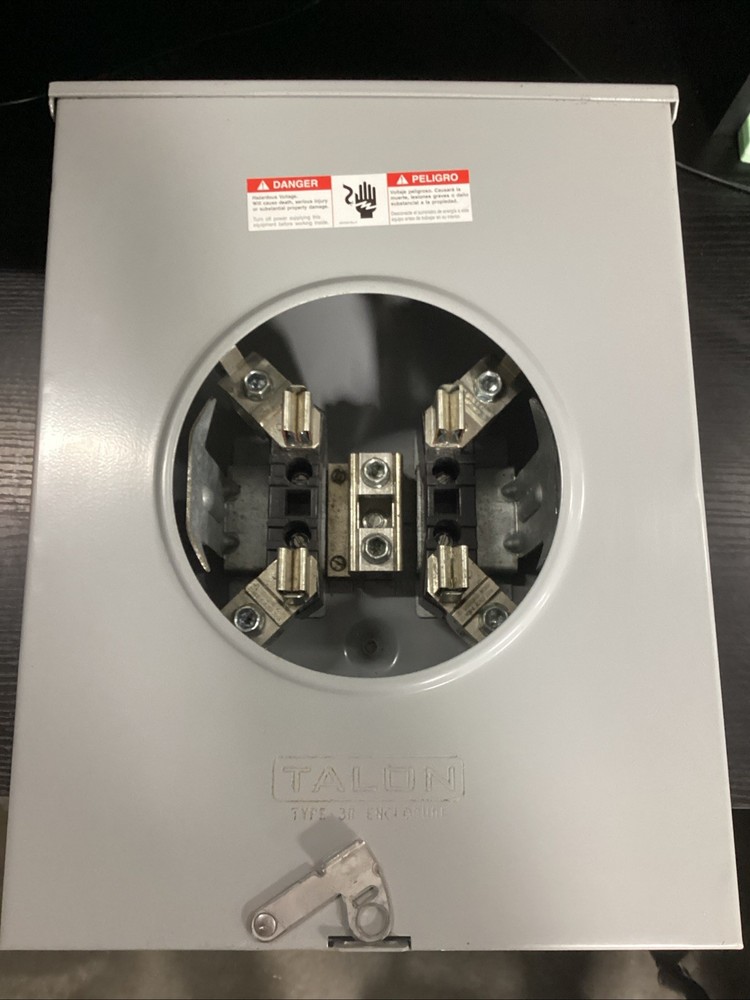 Talon UAT417-OPQG  Meter Socket New