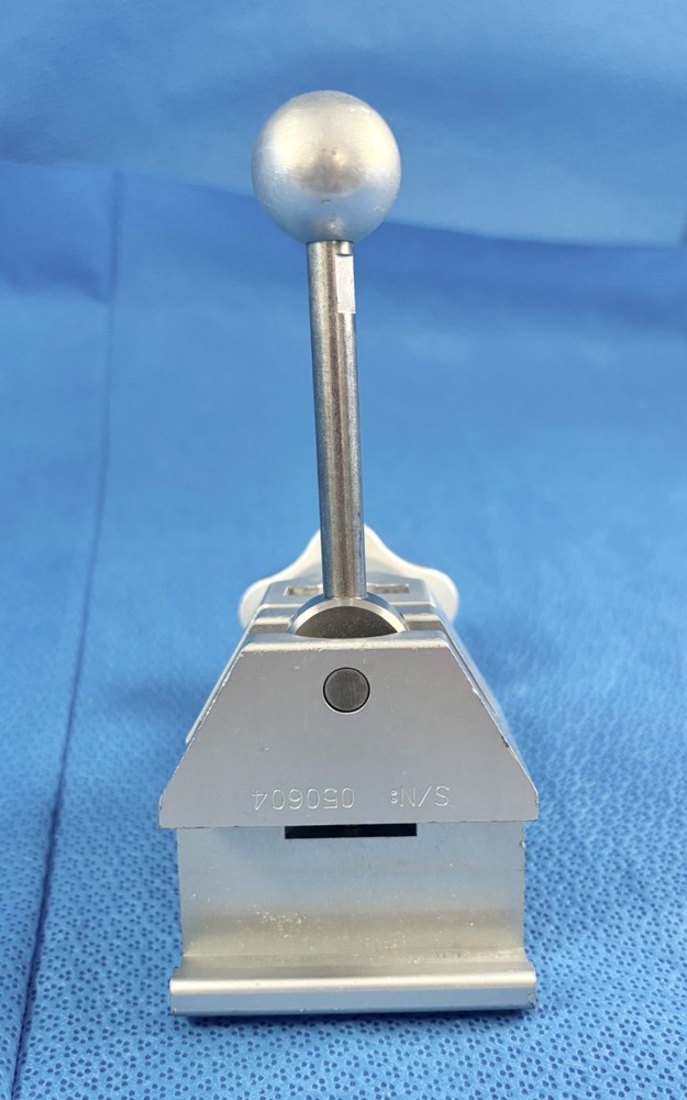 STERIS 050604 CamLoc Clamp