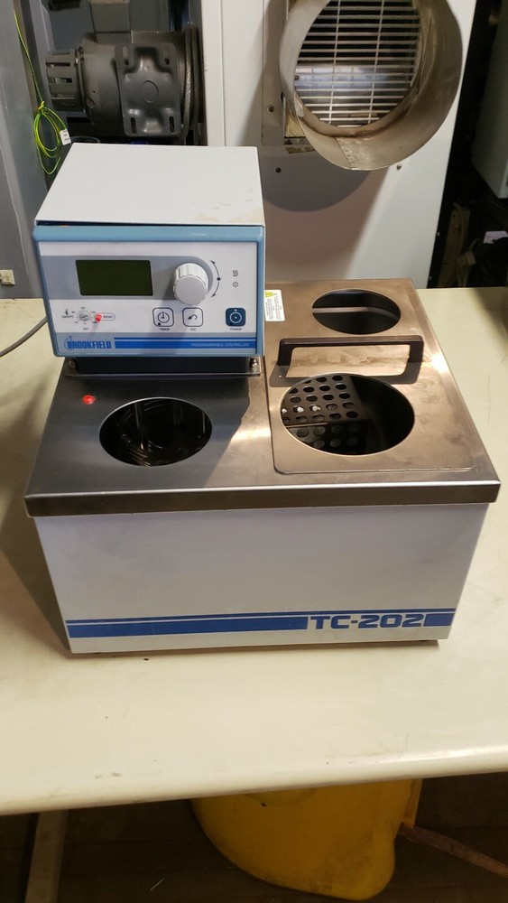 BROOKFIELD TC-202 CONSTANT TEMP. CIRCULATION BATH, W/ DIGITAL TEMPERATURE CONTRL