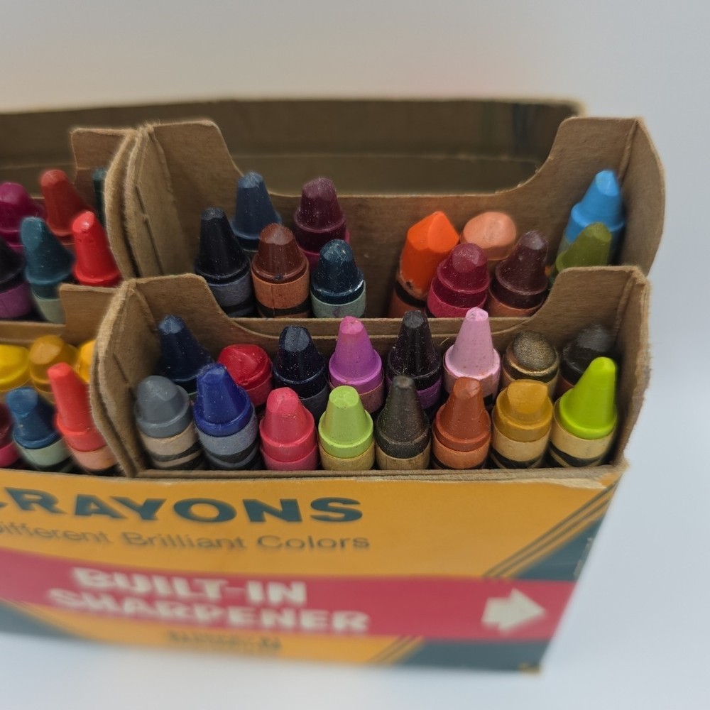 Crayola Crayons Binney Smith VTG Sharpener Used 4 Missing READ