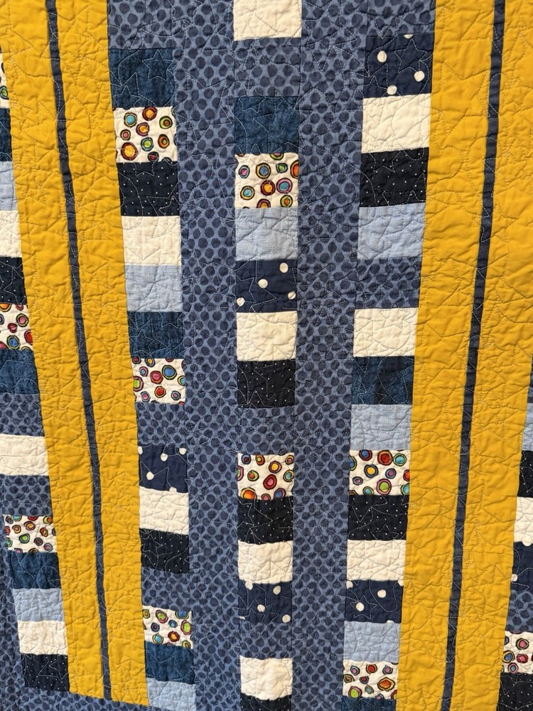 New Patchwork Quilt Throw Blanket Handmade Signed Reversible Stars 58”x42”