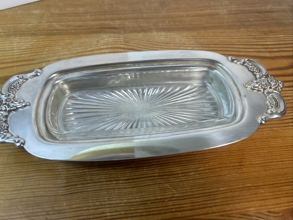 Vintage Towle Silverplate Covered Butter Dish with Glass Liner 2910