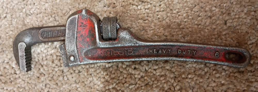 RIGID 6 Inch PIPE WRENCH.  working condition