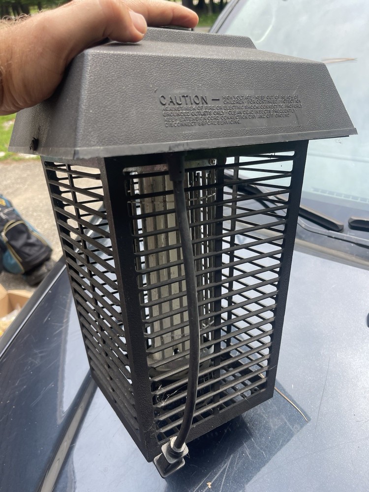 Flowtron Electronic Insect Bug Zapper Tested 1 Acre Tested Working Outdoor