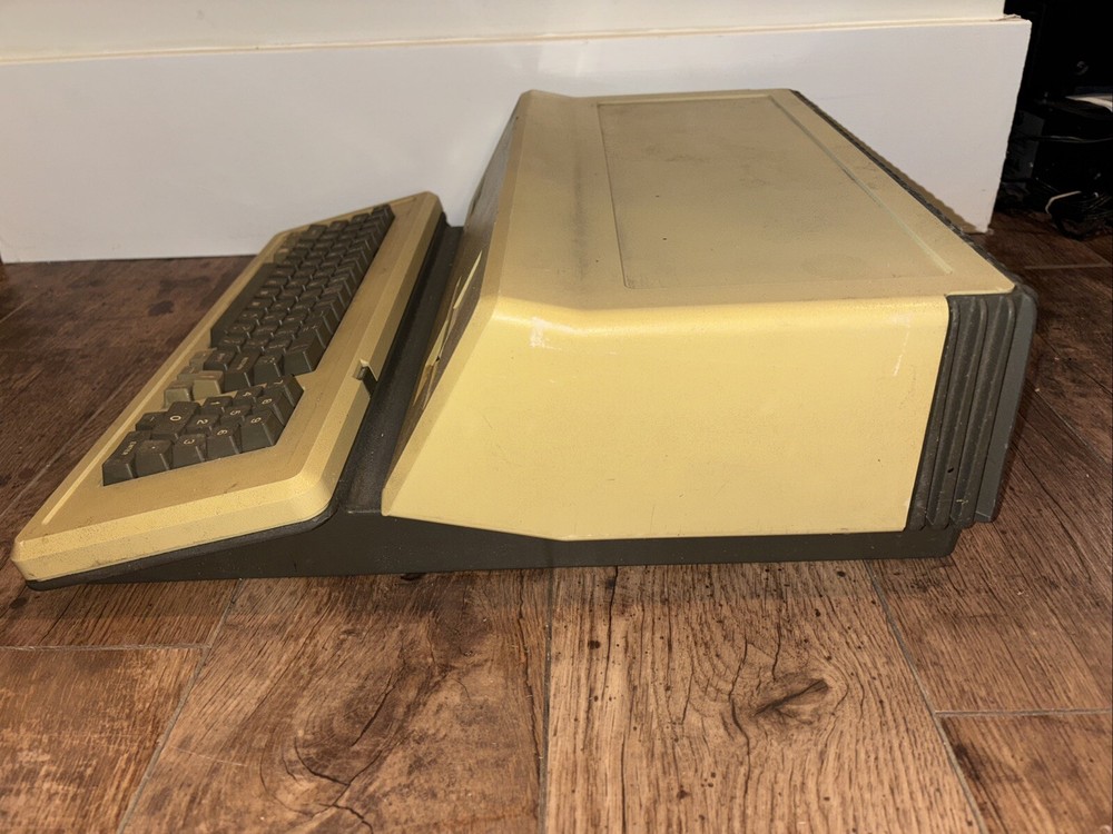Apple III 256 Computer