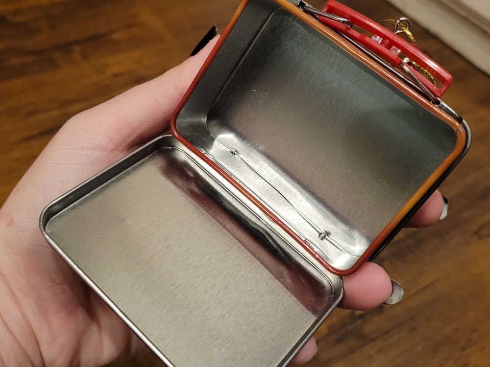 ~KISS Band Christmas Ornament Tin 4″ Metal Mini Tin Vintage Style Hard Rock~