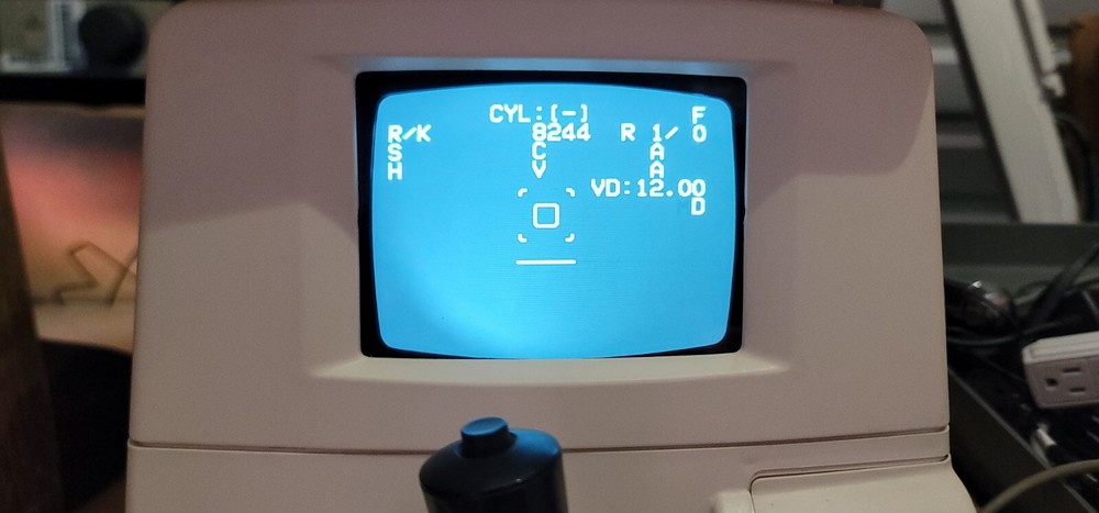 Topcon KR-8000 Auto Kerato-Refractometer