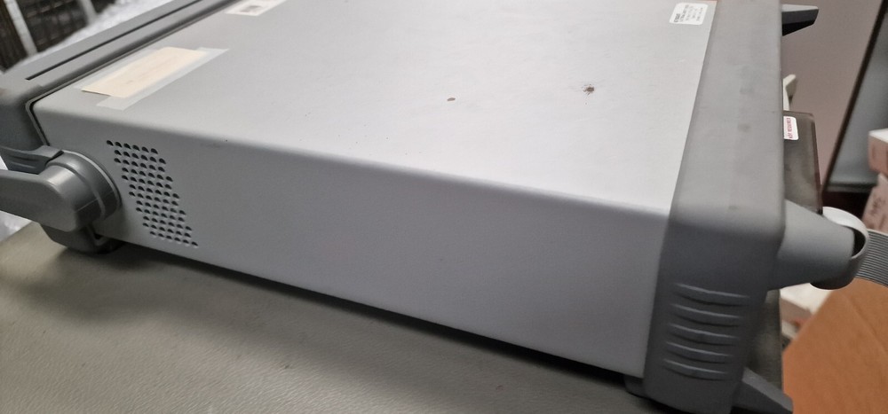 Agilent - Keysight 34970A data acquisition switch unit with Channel Module 34901