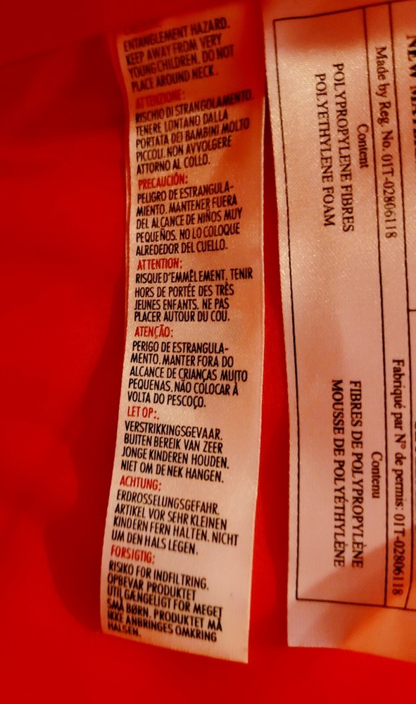 Disney Minnie Mouse Back Pack Chenille Bow Weekender