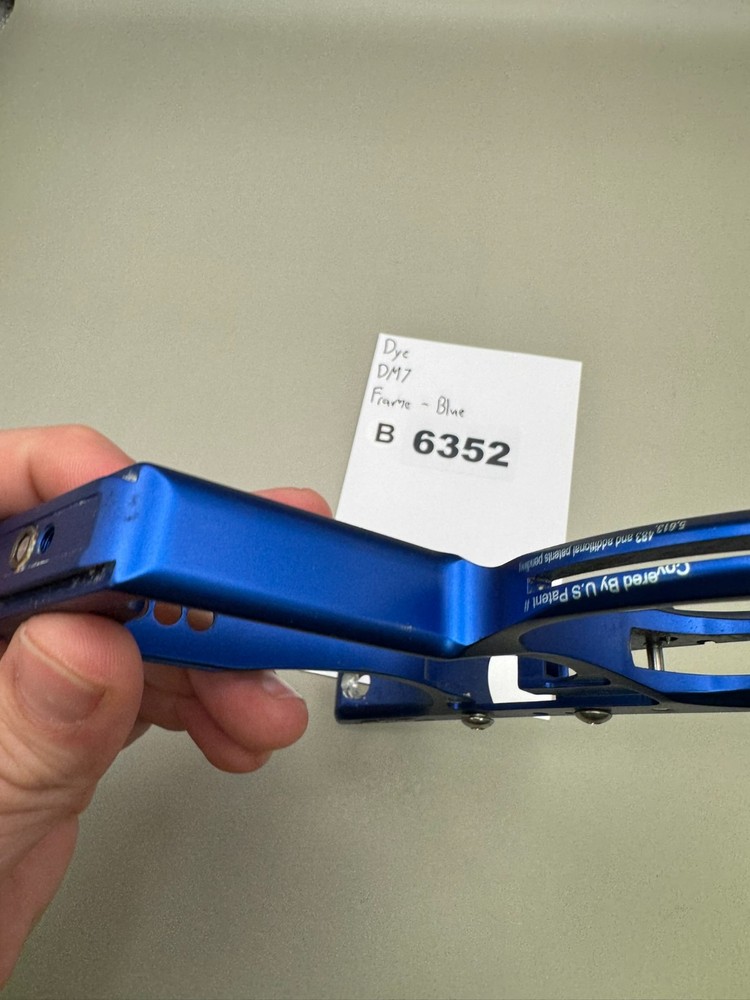 Dye DM7 Frame-Satin Blue