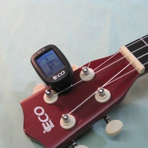UKULELE iECO Beginner's Model 4-String w/ Case and Electronic Tuner