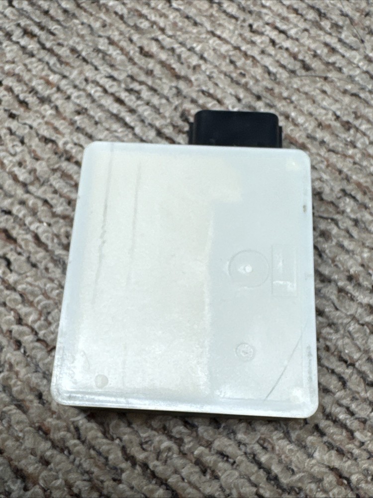 Genuine Mopar Blind Spot Detection Module 68669639AA (*USED*)